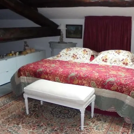 Lamaisonderose Guest house