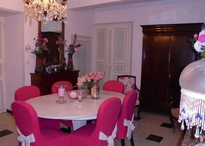 게스트하우스 Lamaisonderose Caux